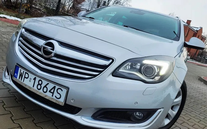 opel insignia Opel Insignia cena 35700 przebieg: 216000, rok produkcji 2014 z Płock